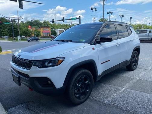 2023 Jeep Compass Trailhawk
