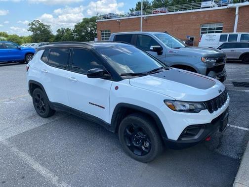 2023 Jeep Compass Trailhawk
