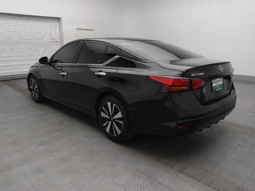 Super Black 2021 Nissan Altima S FWD