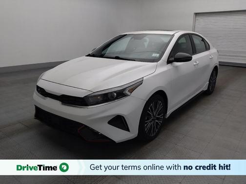 Snow White Pearl 2024 Kia Forte GT-Line