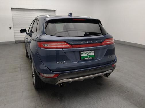 Blue Diamond Metallic 2018 Lincoln MKC Reserve
