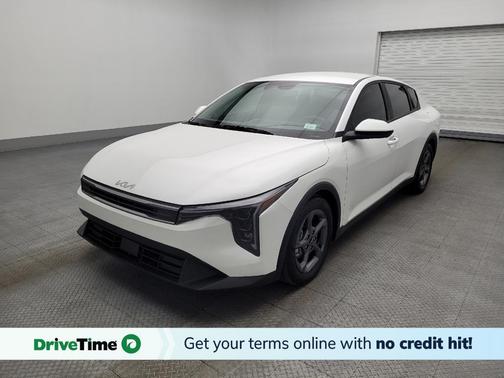 Snow White Pearl 2025 Kia K4 LXS