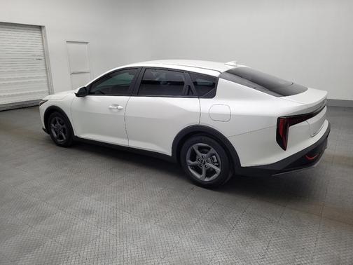 Snow White Pearl 2025 Kia K4 LXS