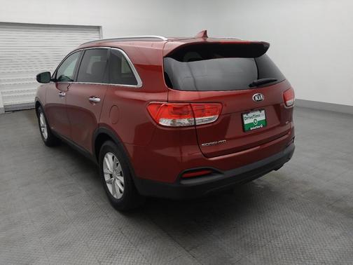 Remington Red 2017 Kia Sorento LX