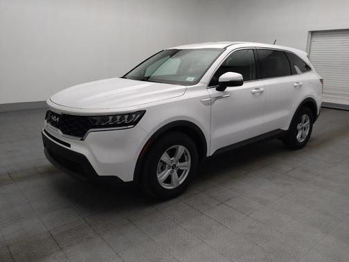 Glacial White Pearl 2023 Kia Sorento LX