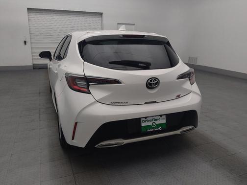 White 2022 Toyota Corolla SE
