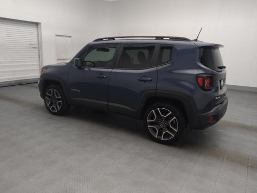 Slate Blue Pearlcoat 2021 Jeep Renegade Latitude