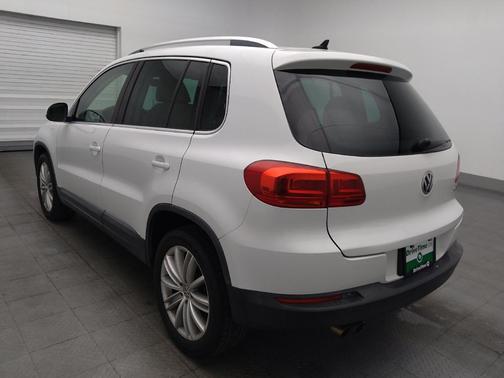 White 2014 Volkswagen Tiguan Auto SEL