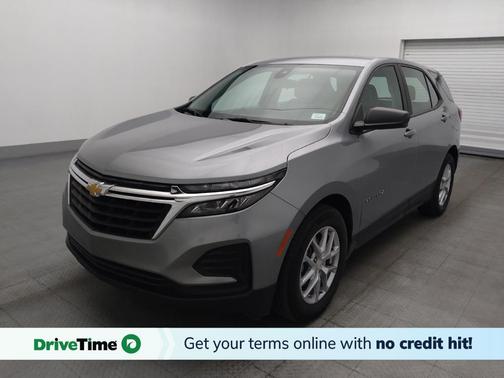 Sterling Gray Metallic 2024 Chevrolet Equinox LS