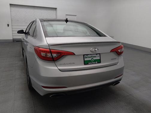Symphony Silver 2016 Hyundai SONATA Limited