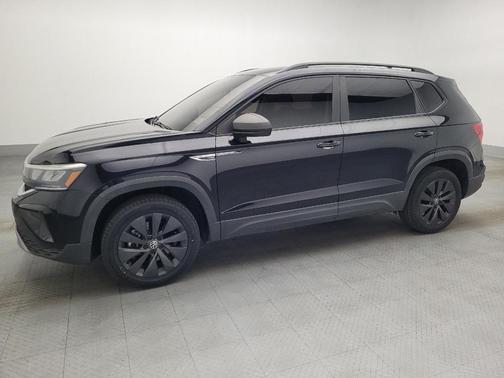 Deep Black Pearl 2022 Volkswagen Taos 1.5T S