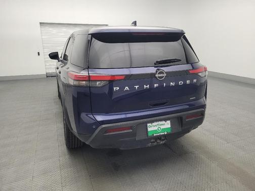 2022 Nissan Pathfinder S 4WD