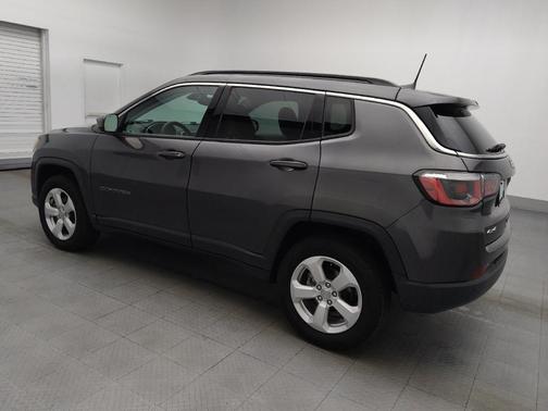 Granite Crystal Metallic Clearcoat 2020 Jeep Compass Latitude