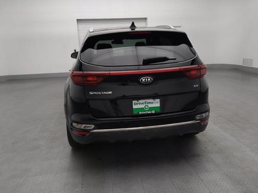 2020 Kia Sportage EX