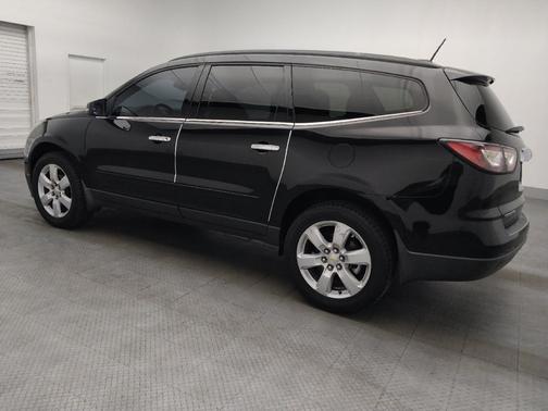 Mosaic Black Metallic 2017 Chevrolet Traverse 1LT