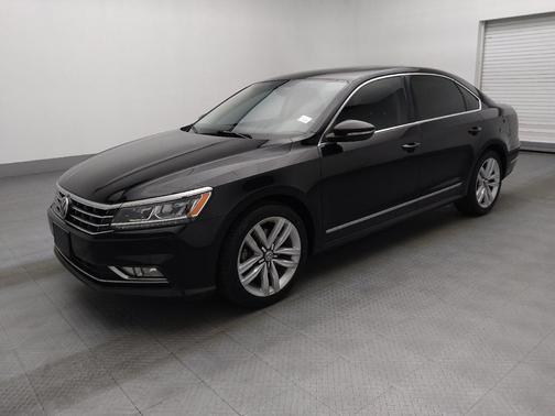 2017 Volkswagen Passat 1.8T SE w/Technology