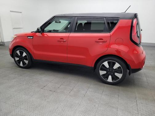 Red 2019 Kia Soul +