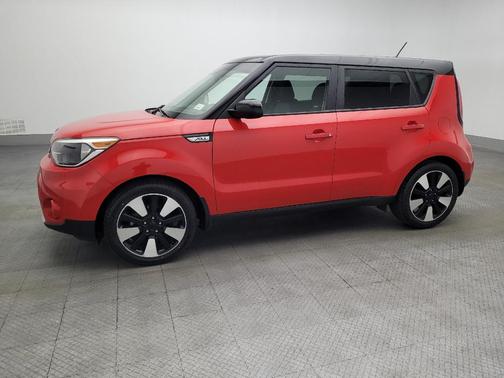 Red 2019 Kia Soul +