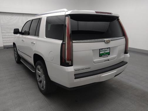 2016 Cadillac Escalade Luxury