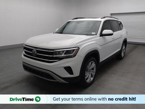Pure White 2022 Volkswagen Atlas 2.0T SE w/Technology