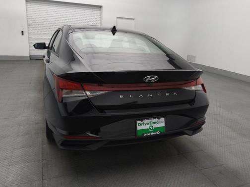 Onyx Black 2023 Hyundai ELANTRA SEL