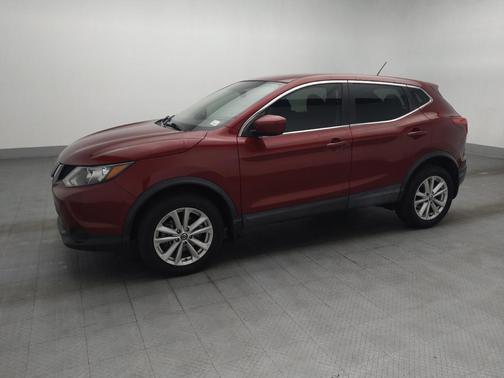 Red 2019 Nissan Rogue Sport S