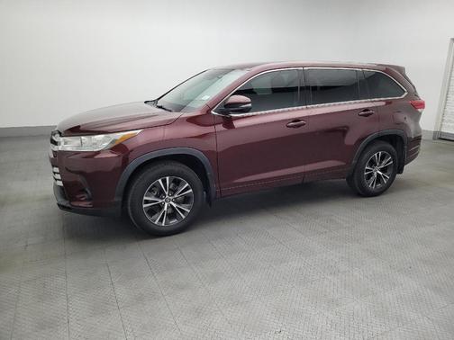 2018 Toyota Highlander LE I4