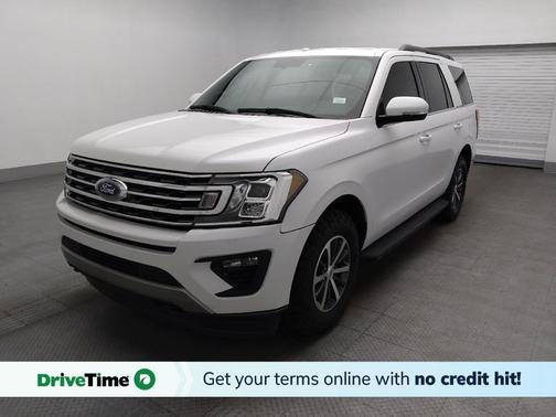 White 2019 Ford Expedition XLT