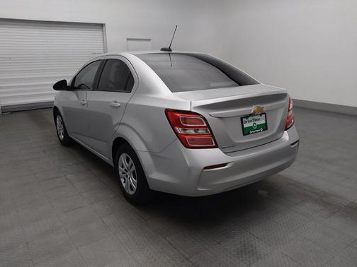 Silver Ice Metallic 2020 Chevrolet Sonic FWD Sedan LS
