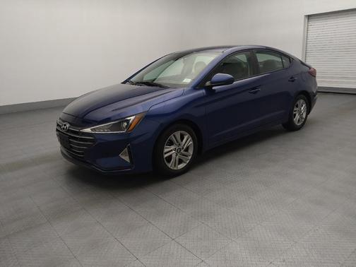 2020 Hyundai ELANTRA SEL