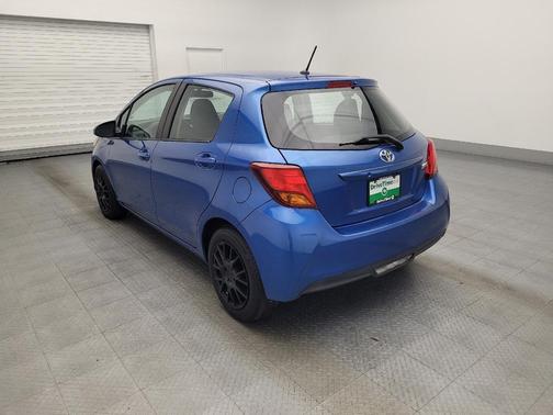 2015 Toyota Yaris L