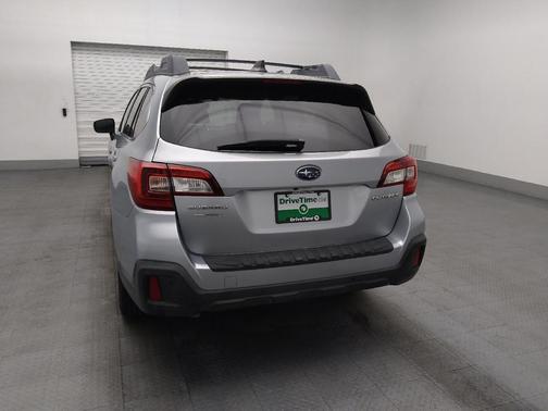 Ice Silver Metallic 2018 Subaru Outback 2.5i Limited