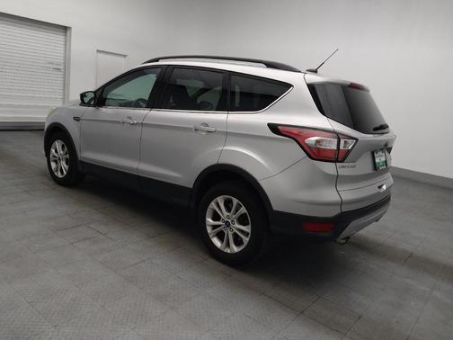 Ingot Silver Metallic 2018 Ford Escape SE