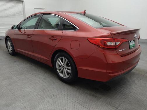 2017 Hyundai SONATA SE