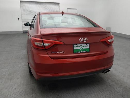 2017 Hyundai SONATA SE