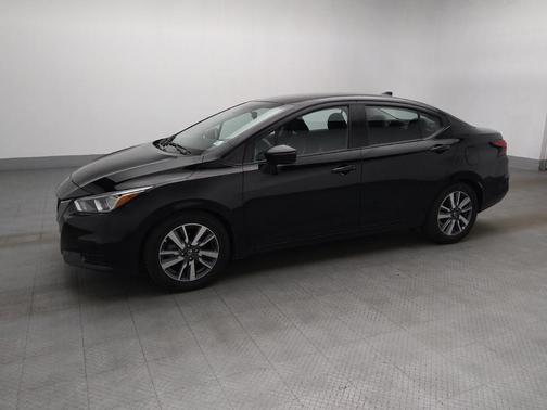 Super Black 2020 Nissan Versa 1.6 SV