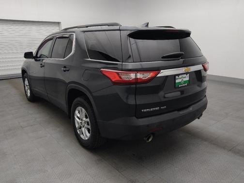 Gray 2020 Chevrolet Traverse LT Cloth