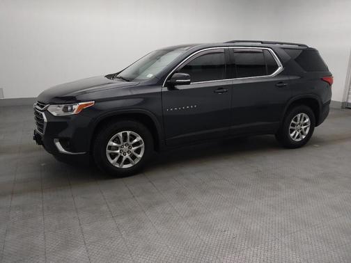 Gray 2020 Chevrolet Traverse LT Cloth