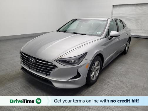 Shimmering Silver Pearl 2021 Hyundai SONATA SE