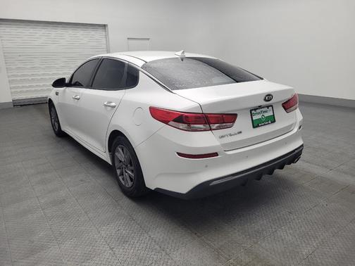 2020 Kia Optima LX