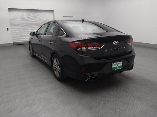 2018 Hyundai SONATA Sport