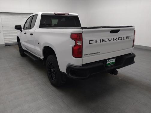 Summit White 2023 Chevrolet Silverado 1500 WT