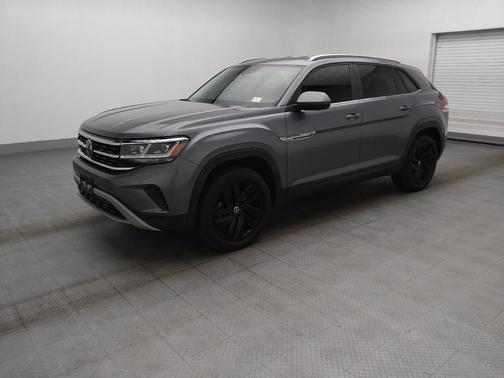 Gray 2022 Volkswagen Atlas Cross Sport 2.0T SE w/Technology