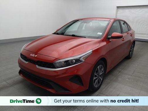 Currant Red 2024 Kia Forte LXS