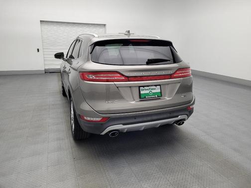 2016 Lincoln MKC Select