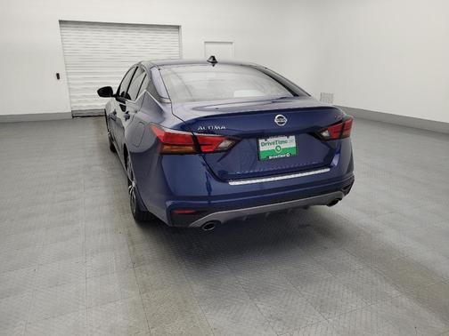 2020 Nissan Altima SR FWD