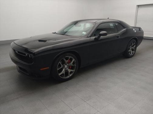 2015 Dodge Challenger SXT Plus