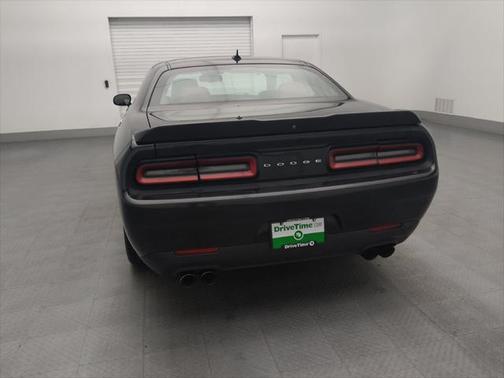 2015 Dodge Challenger SXT Plus