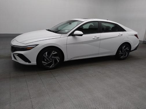 Serenity White 2025 Hyundai ELANTRA SEL