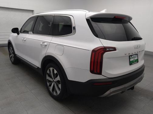 Glacial White Pearl 2022 Kia Telluride EX
